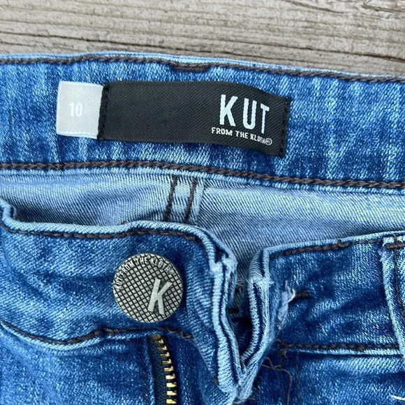 Kut from the Kloth Catherine mid- rise boyfriend jean size 10 - Picture 2 of 6
